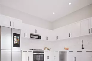 7841 Sunnyhill St, Houston, TX 77088 - Photo 8