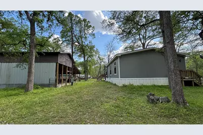 563 Forrest Lawn, Wharton, TX 77488 - Photo 10