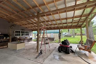 563 Forrest Lawn, Wharton, TX 77488 - Photo 4