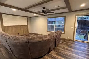 563 Forrest Lawn, Wharton, TX 77488 - Photo 12