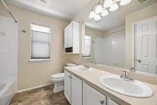 6607 Chasethorn Dr, San Antonio, TX 78249 - Photo 10