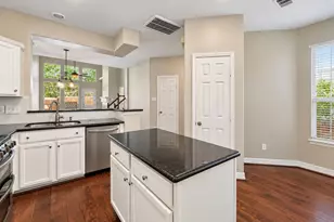 96 S Piper Trace, The Woodlands, TX 77381 - Photo 12