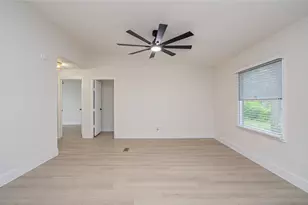 4537 Grand Oaks Dr, Willis, TX 77378 - Photo 12