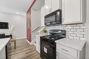 211 Clark Meadows Ln, Houston, TX 77076 - Photo 10