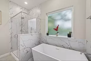 211 Clark Meadows Ln, Houston, TX 77076 - Photo 22