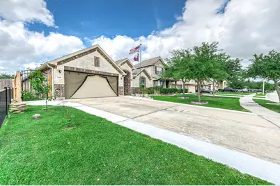3050 Coreopsis Court, Dickinson, TX 77539 - Photo 6