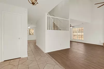 4910 Brownfields Court, Houston, TX 77066 - Photo 14