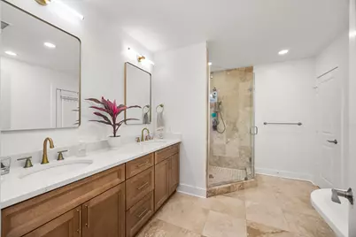 945 Dorothy Street, Houston, TX 77008 - Photo 28