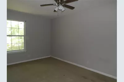 5783 Westover Street, Houston, TX 77033 - Photo 6