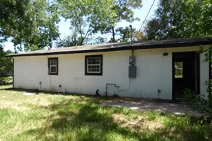 5783 Westover St, Houston, TX 77033 - Photo 10