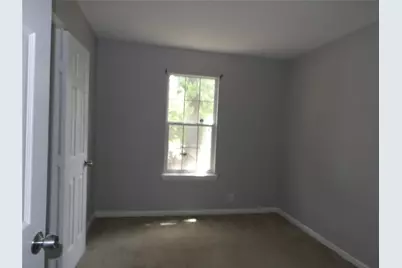 5783 Westover Street, Houston, TX 77033 - Photo 8