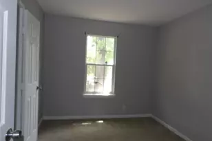 5783 Westover St, Houston, TX 77033 - Photo 8