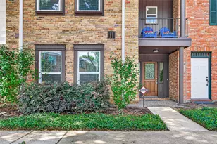 1245 Country Pl Dr, Houston, TX 77079 - Photo 4
