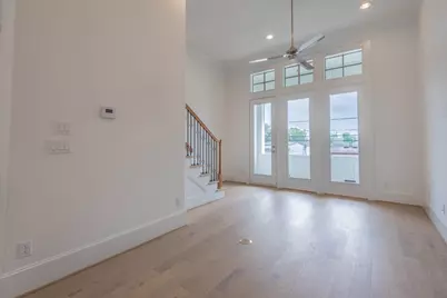 4057 Leeland Street, Houston, TX 77023 - Photo 4
