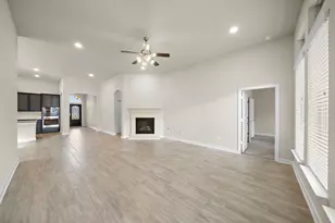 4923 Windy Poplar Trl Trail, Rosenberg, TX 77471 - Photo 10