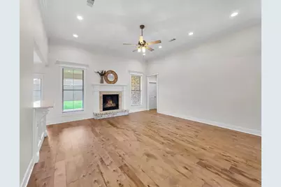 3565 Abby Lane, Beaumont, TX 77713 - Photo 8