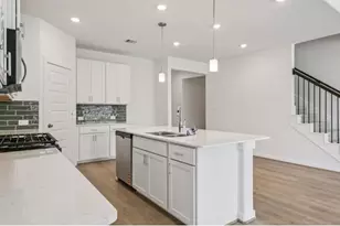 31114 De La Guerra, Huffman, TX 77336 - Photo 2