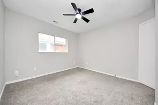 4527 Brookren Ct, Pearland, TX 77584 - Photo 26