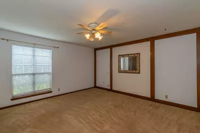 2734 13th St, Port Neches, TX 77651 - Photo 20