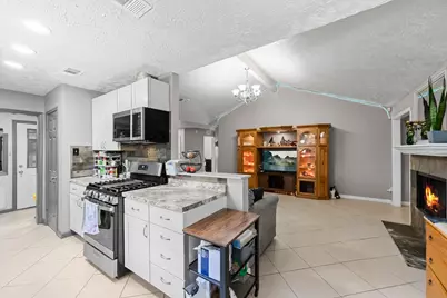 11763 Cliveden Drive, Houston, TX 77066 - Photo 8