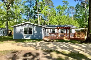 172 Pine Needle St, Onalaska, TX 77360 - Photo 1