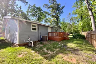 172 Pine Needle St, Onalaska, TX 77360 - Photo 10
