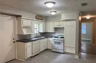 9505 Everglade Dr, Houston, TX 77078 - Photo 14
