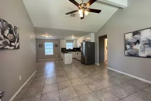 16313 Many Trees Ln, Conroe, TX 77302 - Photo 2