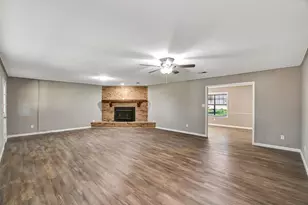 1523 E Morris Street E, Madisonville, TX 77864 - Photo 16