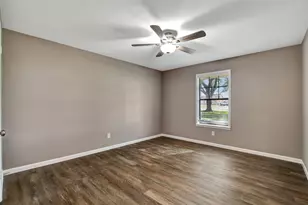 1523 E Morris Street E, Madisonville, TX 77864 - Photo 24