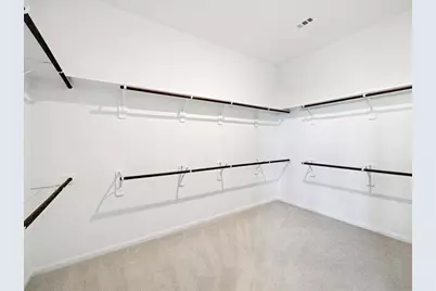 11903 Oakwood Drive, Mont Belvieu, TX 77535 - Photo 14