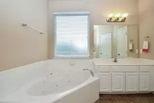 21502 Venture Park Dr, Richmond, TX 77406 - Photo 10