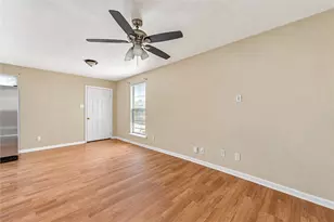 225 Palmyra St St, Houston, TX 77022 - Photo 30