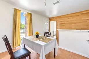 225 Palmyra St St, Houston, TX 77022 - Photo 6