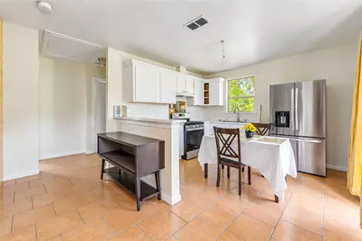 225 Palmyra St Street, Houston, TX 77022 - Photo 4