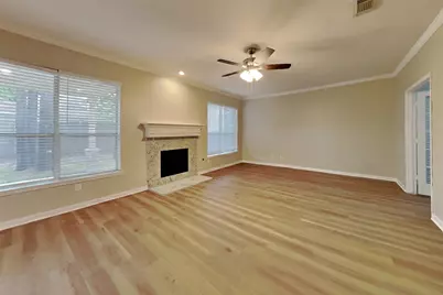 26871 Castlecliff Lane, Kingwood, TX 77339 - Photo 4
