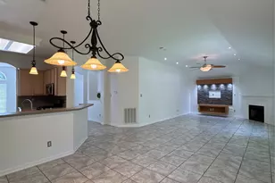 3210 Woodcreek Glen Ln, Houston, TX 77073 - Photo 2