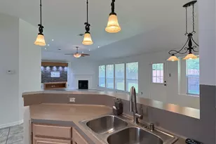 3210 Woodcreek Glen Ln, Houston, TX 77073 - Photo 2
