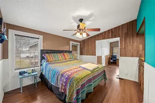 19645 Nordt Rd, Damon, TX 77430 - Photo 16