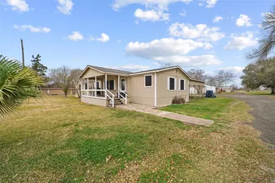 19645 Nordt Road, Damon, TX 77430 - Photo 4