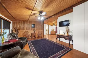 19645 Nordt Rd, Damon, TX 77430 - Photo 8