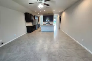 1310 Central Heights Dr, Missouri City, TX 77459 - Photo 2