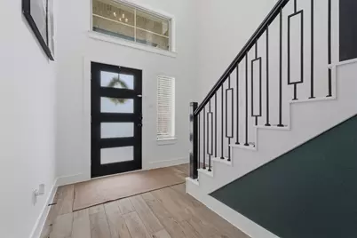 312 Mullins Court, Montgomery, TX 77316 - Photo 4