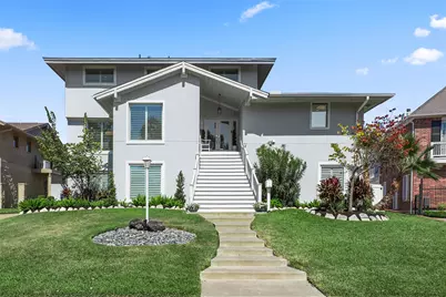 2011 Sea Cove Court, Nassau Bay, TX 77058 - Photo 2