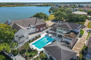 2011 Sea Cove Ct, Nassau Bay, TX 77058 - Photo 1