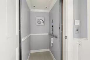 2011 Sea Cove Ct, Nassau Bay, TX 77058 - Photo 18