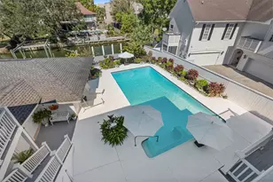 2011 Sea Cove Ct, Nassau Bay, TX 77058 - Photo 34