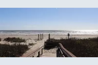 4006 Reeves Drive, Galveston, TX 77554 - Photo 20