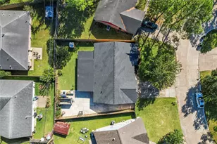 2202 Colonial Ct N, League City, TX 77573 - Photo 22