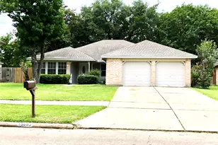 15650 Pebble Lake Dr, Houston, TX 77095 - Photo 1